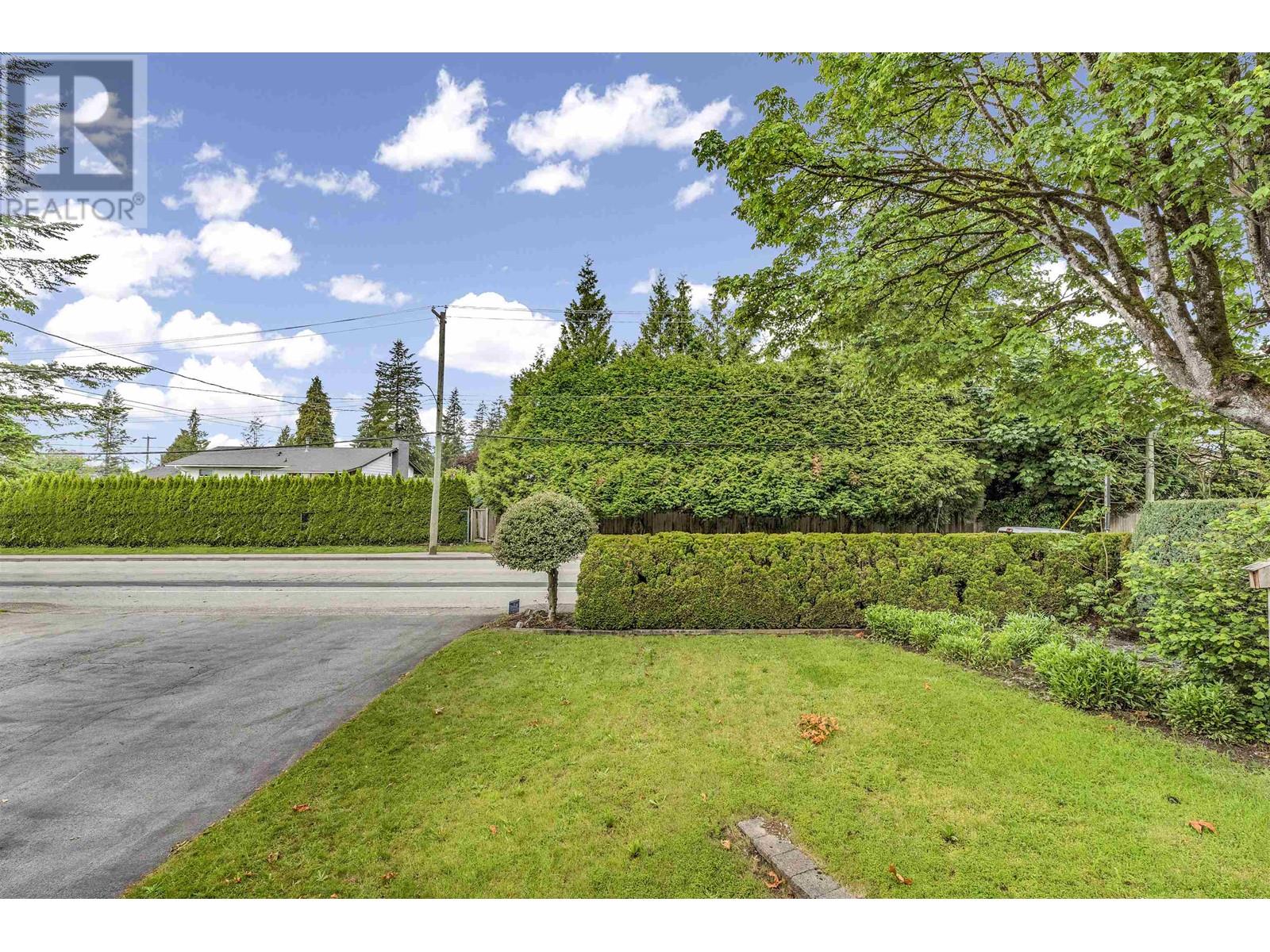 For sale 902 GLENAYRE DRIVE, Port Moody, British Columbia V3H1J4