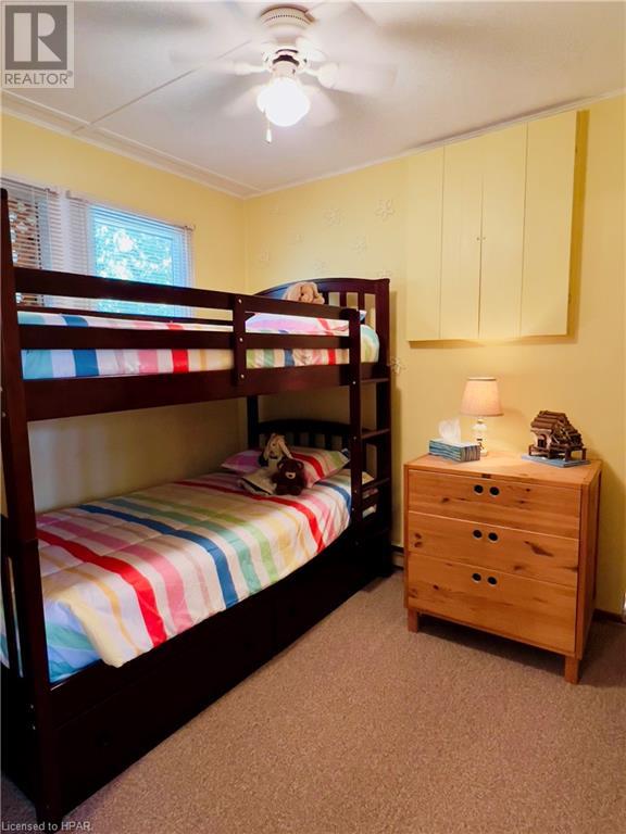 For sale 551 ATTAWANDARON Road, Point Clark, Ontario N2Z2X3 40590520