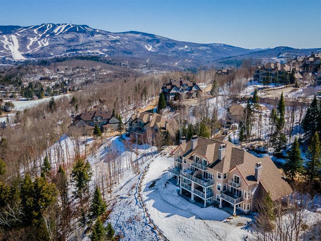 For sale: 196 Rue du Mont-Plaisant, #10, Mont-Tremblant, Quebec J8E1L2 ...