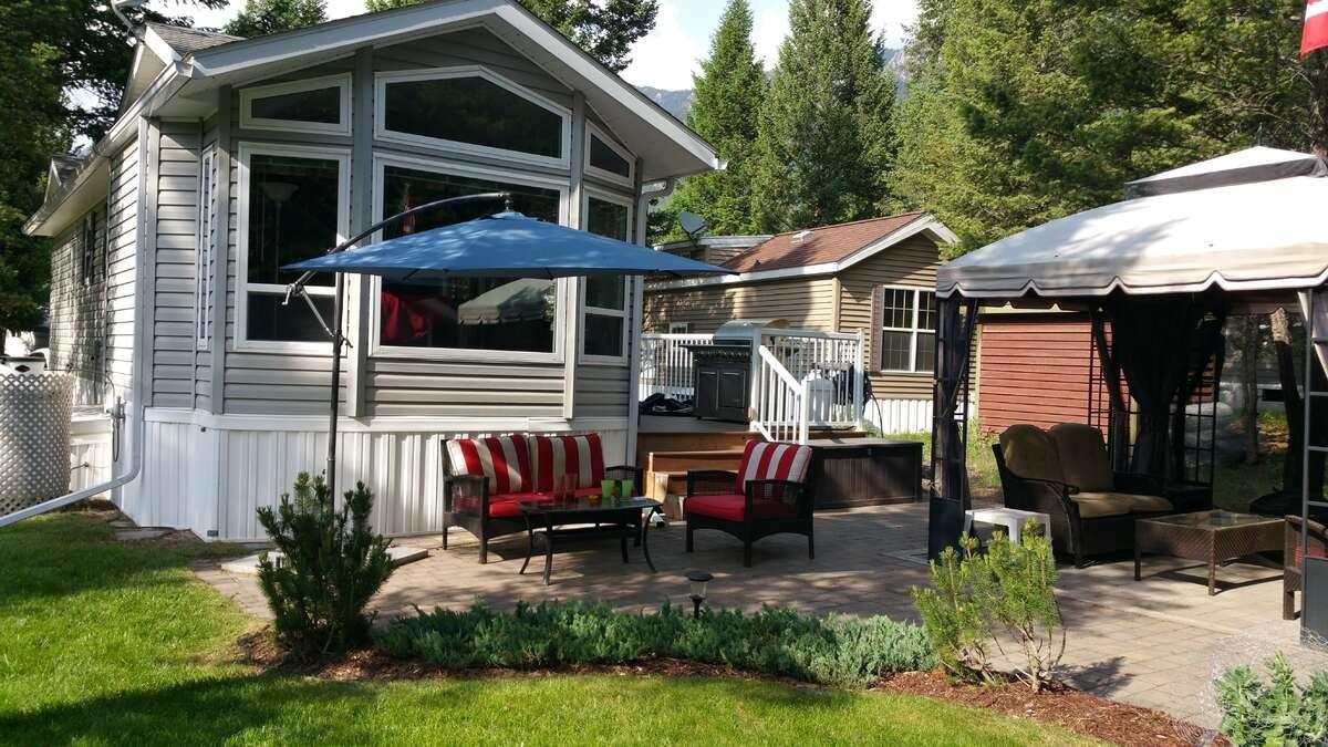 For sale 4889 LYNX CRESCENT, Radium Hot Springs, British Columbia
