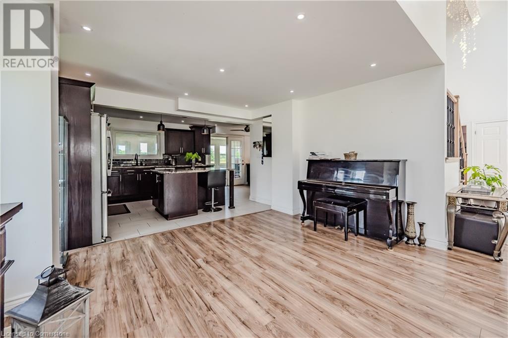 For sale 7783 SIXTEEN Road, Caistor Centre, Ontario L0R1E0 40598527