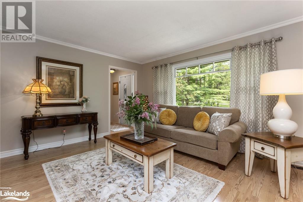 For sale 43 MAPLE ST, Rosseau, Ontario P0C1J0 40599708 REALTOR.ca