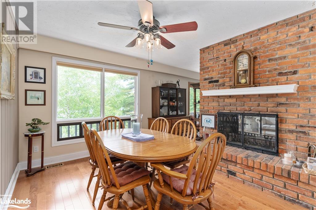 For sale 652 NORTH WASEOSA LAKE Road, Huntsville, Ontario P1H2J4