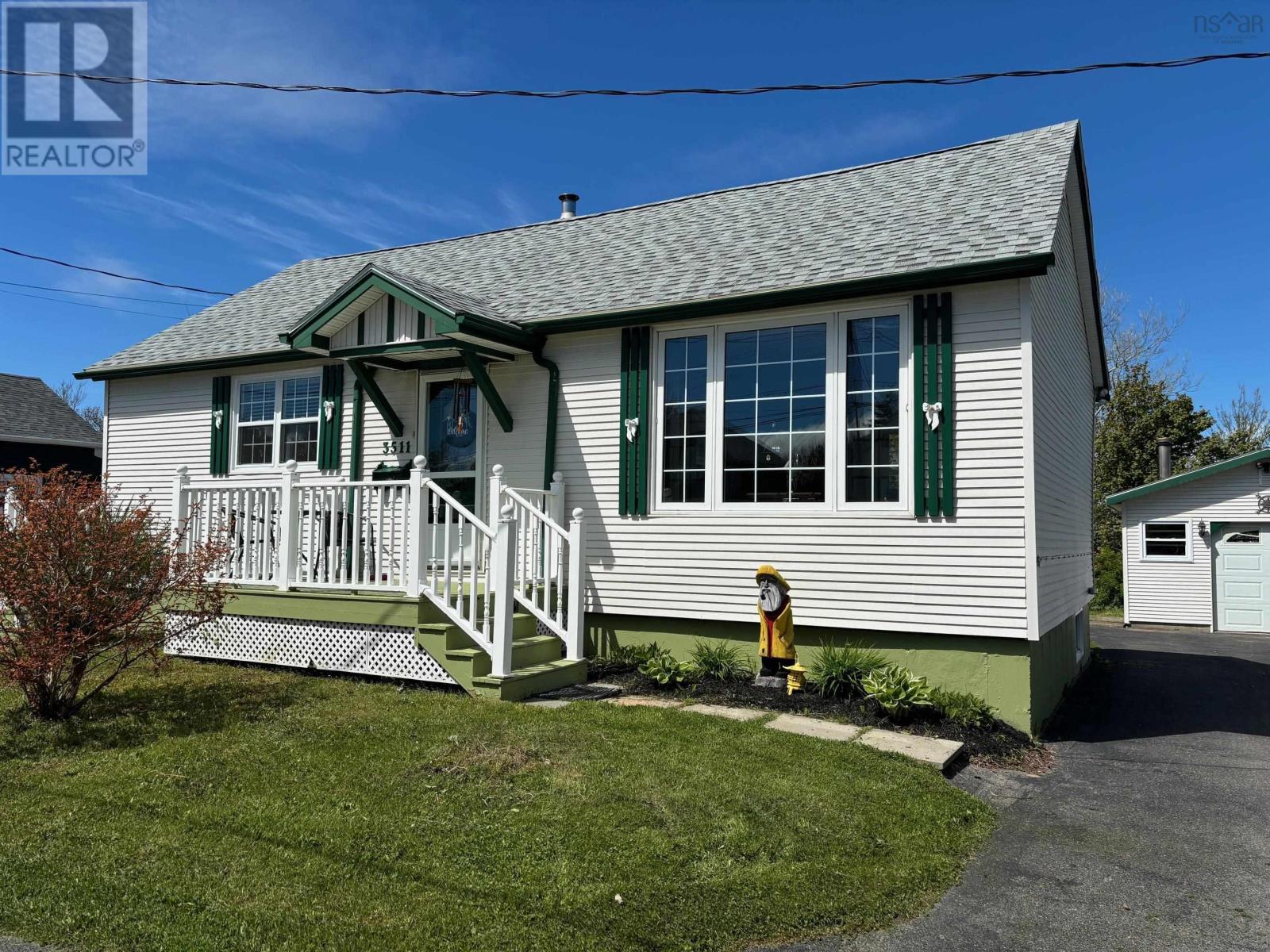 For sale 3511 Ellsworth Avenue, New Waterford, Nova Scotia B1H2G6
