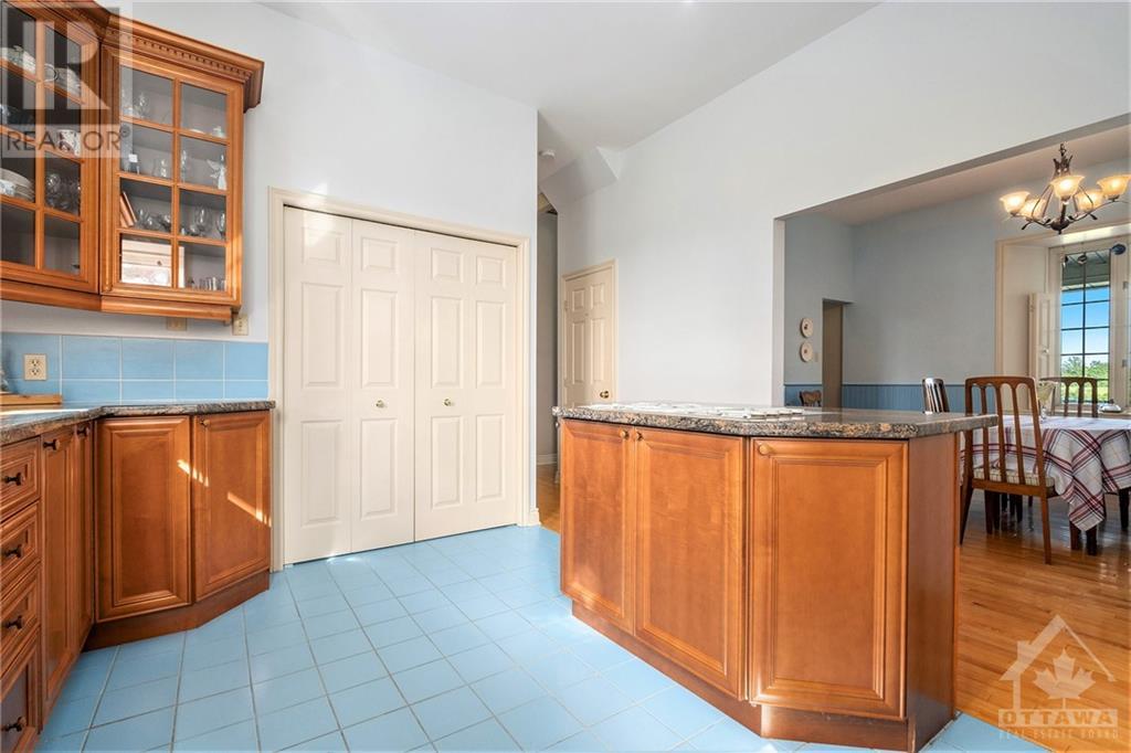 For sale 898 KITLEY LINE 2 LINE, Elizabethtown, Ontario K0G1G0