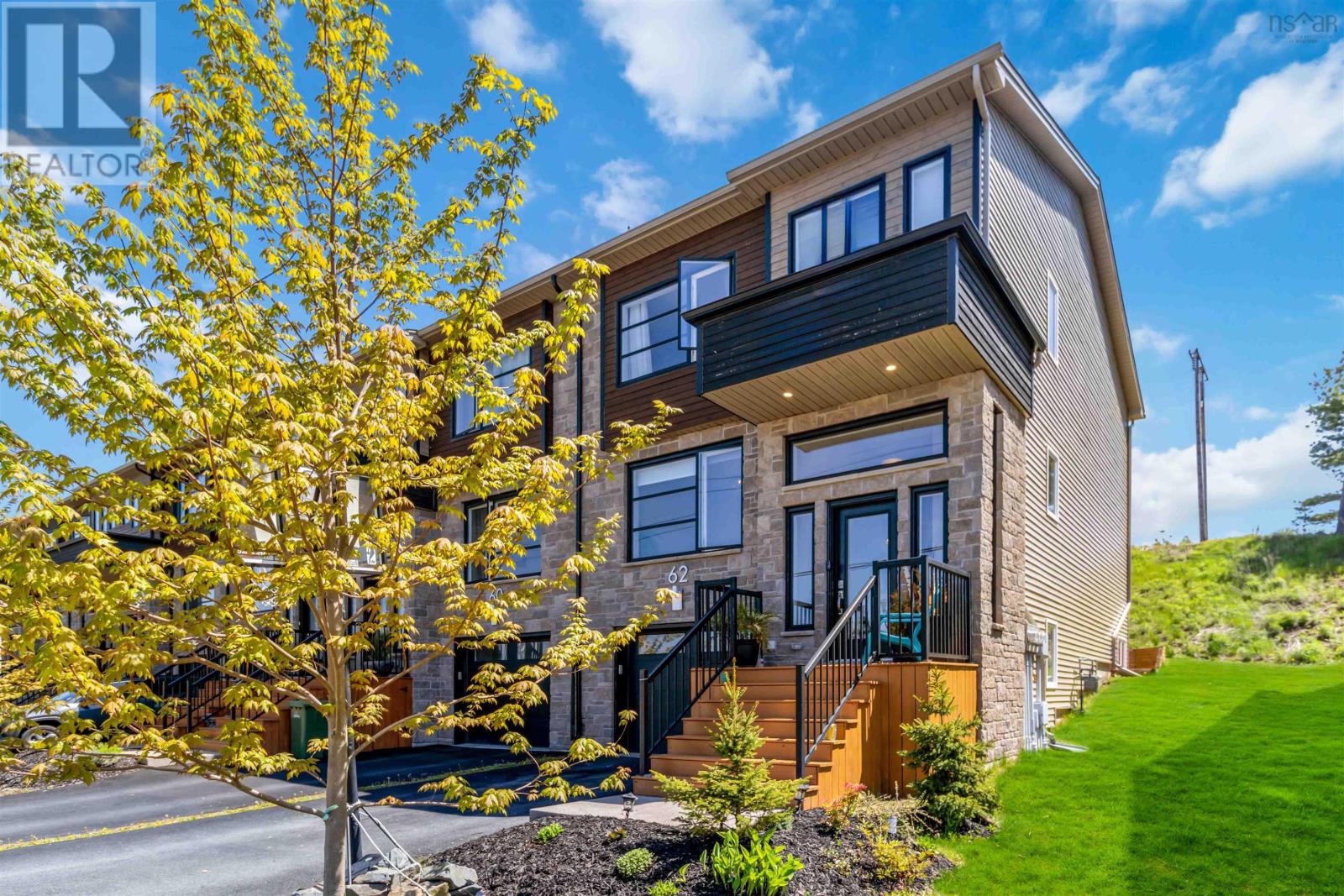 For sale 62 Tilbury Avenue, West Bedford, Nova Scotia B4B0Y2