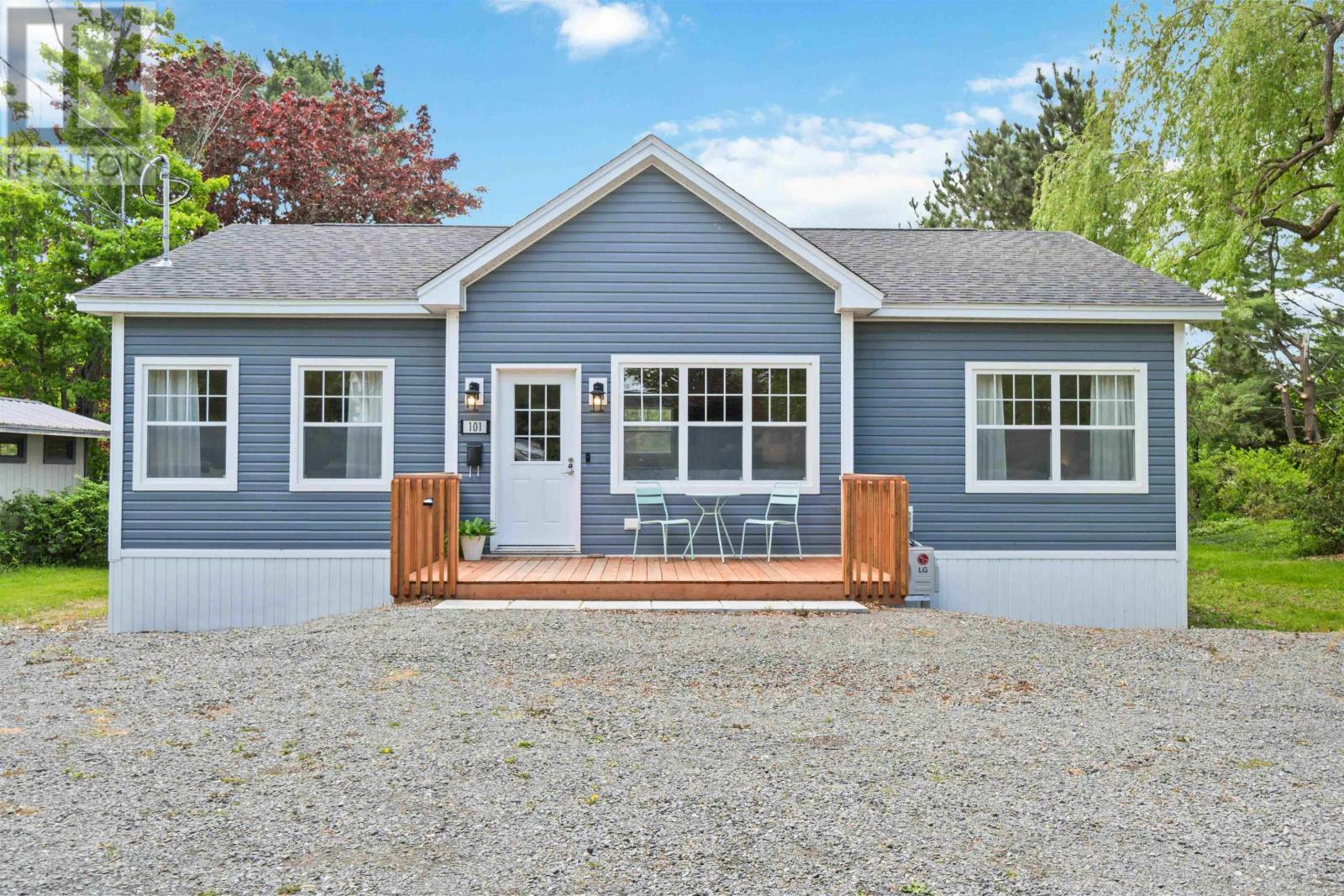 101 Avon Street, Hantsport, Nova Scotia B0P1P0 REALTOR.ca