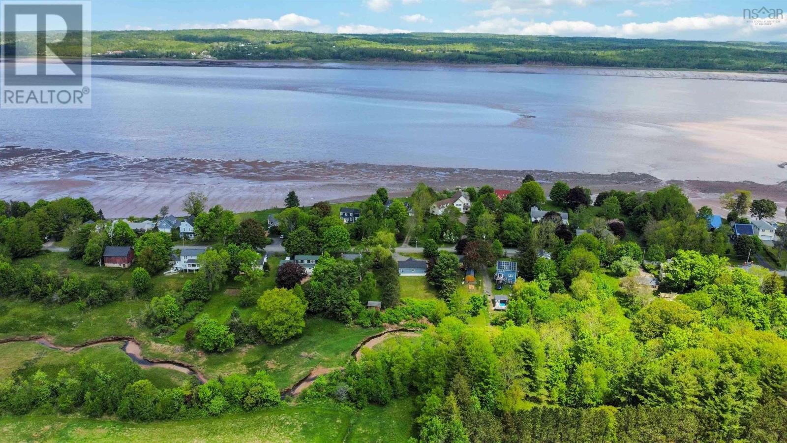 101 Avon Street, Hantsport, Nova Scotia B0P1P0 REALTOR.ca