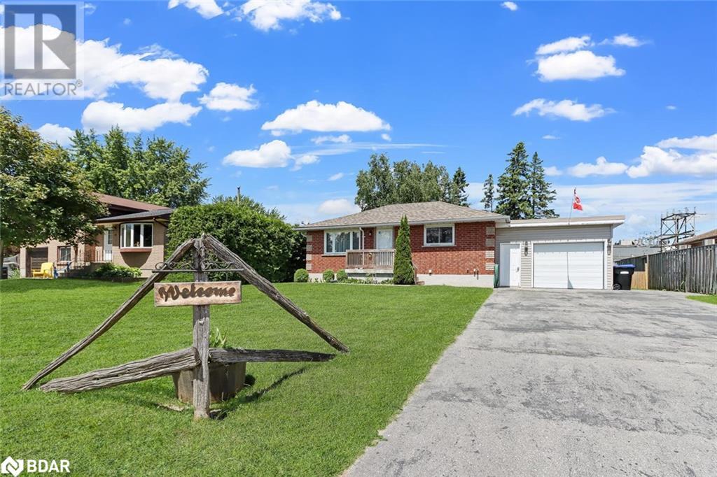 For sale 8 ROBINSON Road, Elmvale, Ontario L0L1P0 40599427 REALTOR.ca