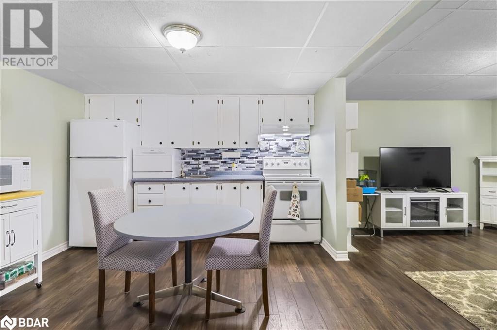 For sale 8 ROBINSON Road, Elmvale, Ontario L0L1P0 40599427 REALTOR.ca