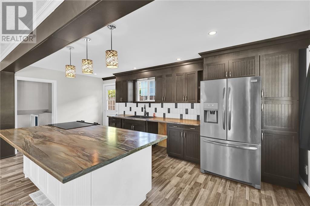 For sale 329 COLLINS Drive, Orillia, Ontario L3V1E5 40602310