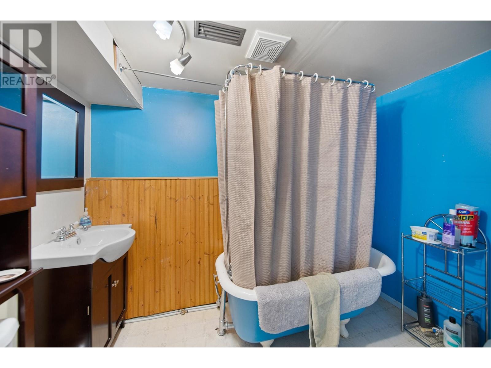 For sale 2635 KINVIG STREET, Merritt, British Columbia V0K1Y0 179055