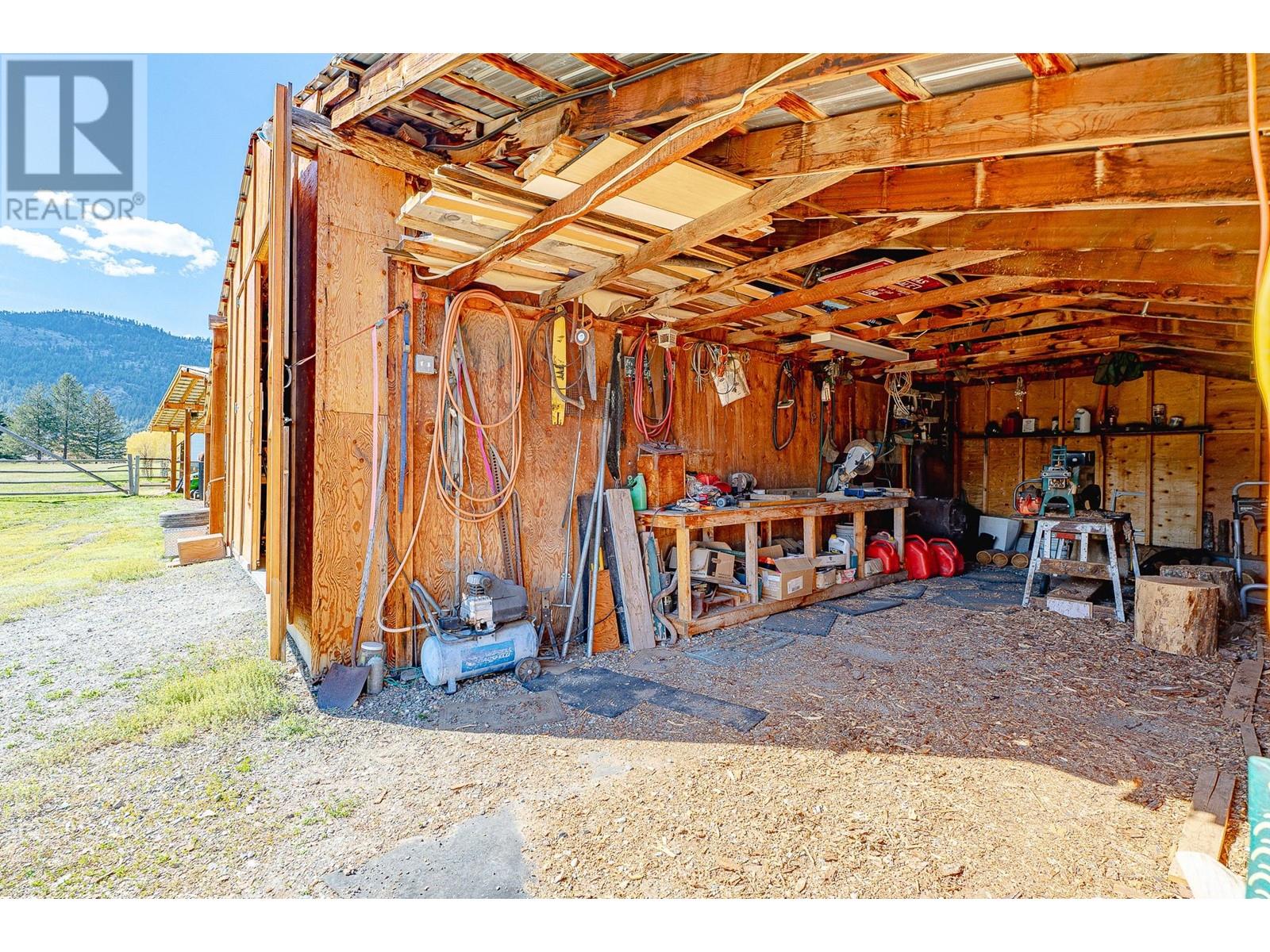 For sale 2635 KINVIG STREET, Merritt, British Columbia V0K1Y0 179055