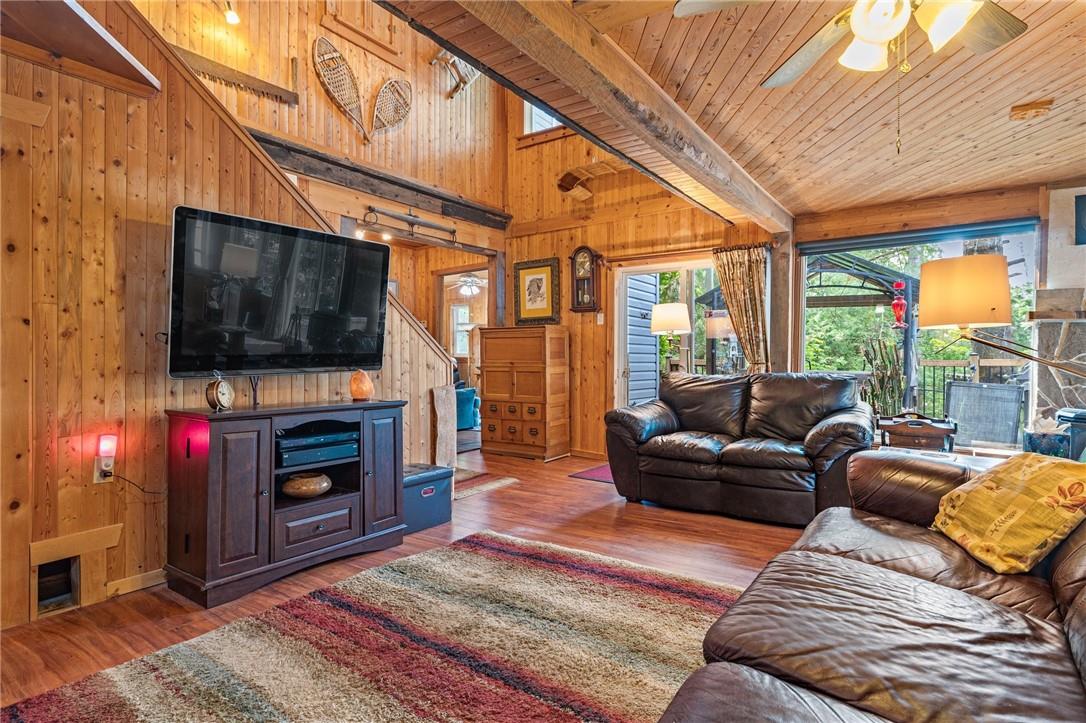 For sale 501 North Bay Lake Road, Emsdale, Ontario P0A1J0 H4196496