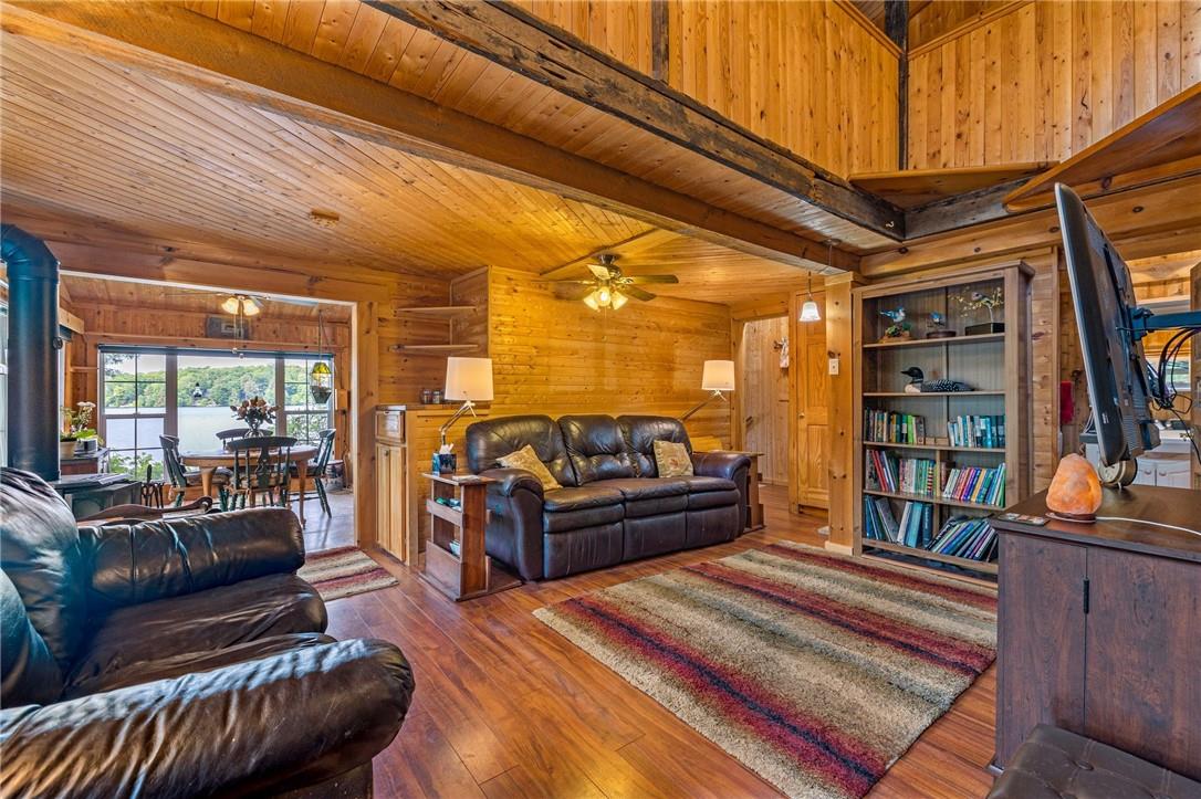 For sale 501 North Bay Lake Road, Emsdale, Ontario P0A1J0 H4196496