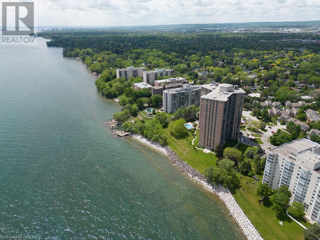 For sale 5250 LAKESHORE Road Unit 1504, Burlington, Ontario L7L5L2