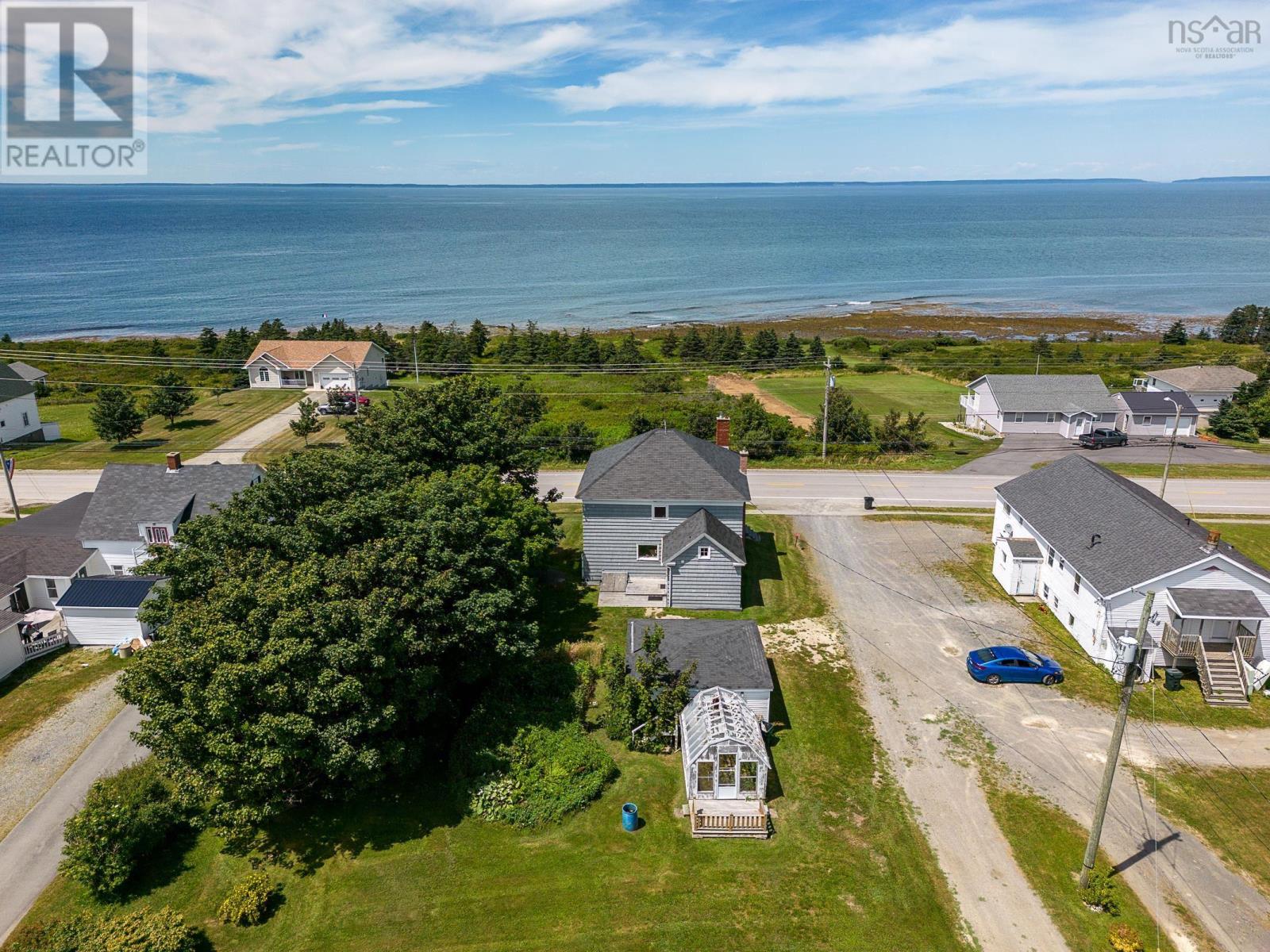 For sale 6 Dave Jubis Lane, Meteghan, Nova Scotia B0W2J0 202317186