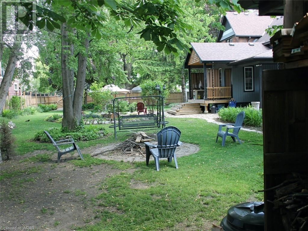 For sale 213 VIDAL Street S, Sarnia, Ontario N7T2T4 40603095 REALTOR.ca