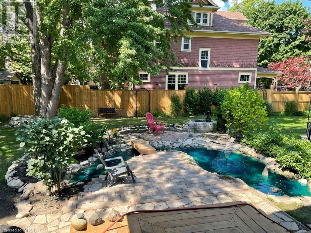 For sale 213 VIDAL Street S, Sarnia, Ontario N7T2T4 40603095 REALTOR.ca