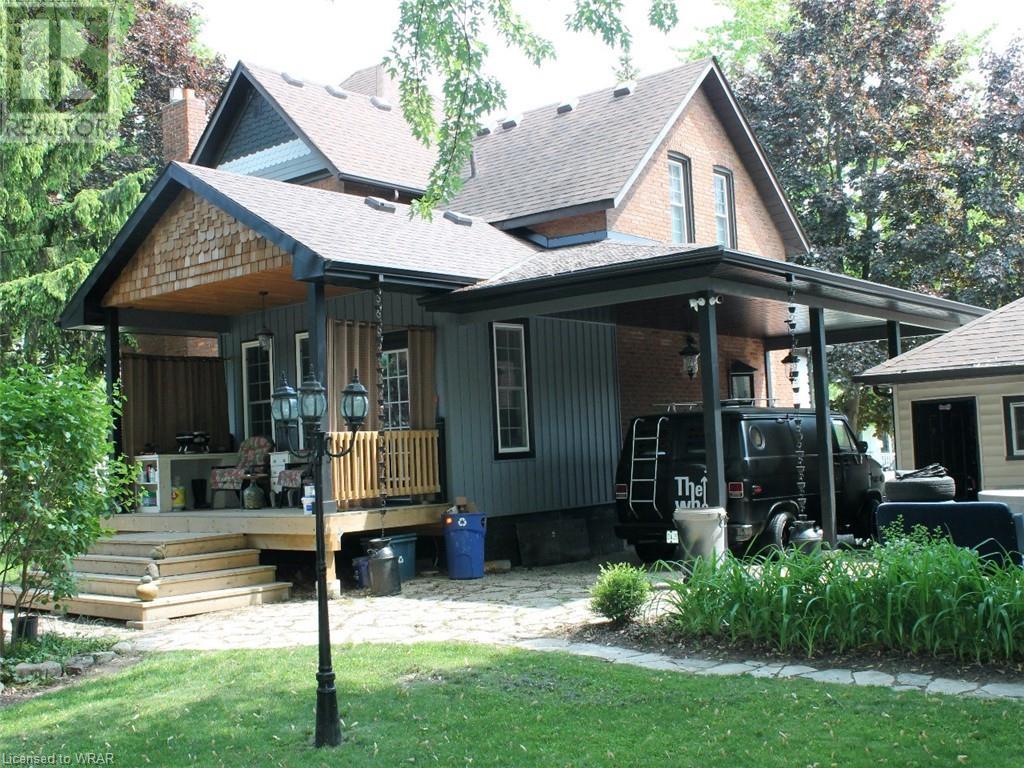 For sale 213 VIDAL Street S, Sarnia, Ontario N7T2T4 40603095 REALTOR.ca