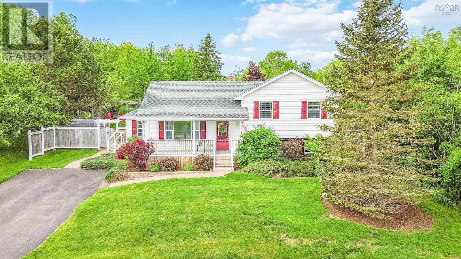 15 Cedar Avenue, Hantsport, Nova Scotia B0P1P0 REALTOR.ca