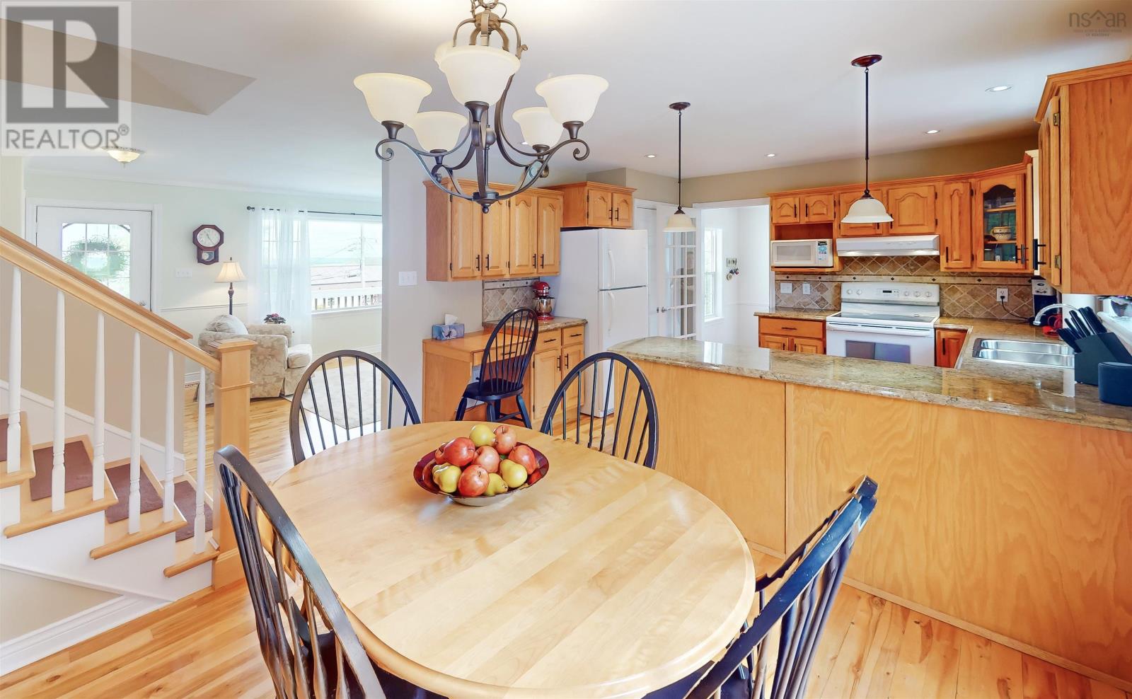 15 Cedar Avenue, Hantsport, Nova Scotia B0P1P0 REALTOR.ca