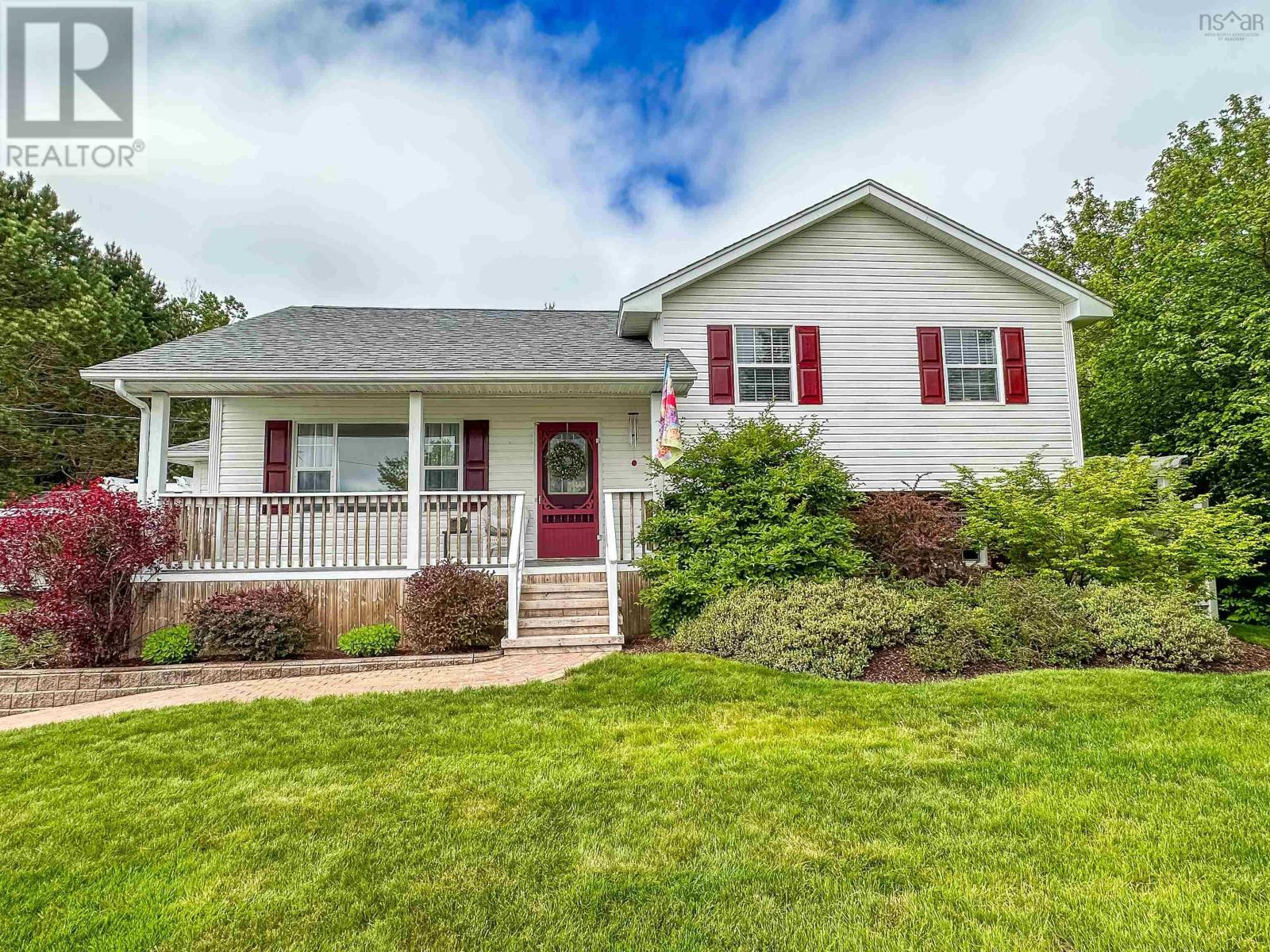 15 Cedar Avenue, Hantsport, Nova Scotia B0P1P0 REALTOR.ca