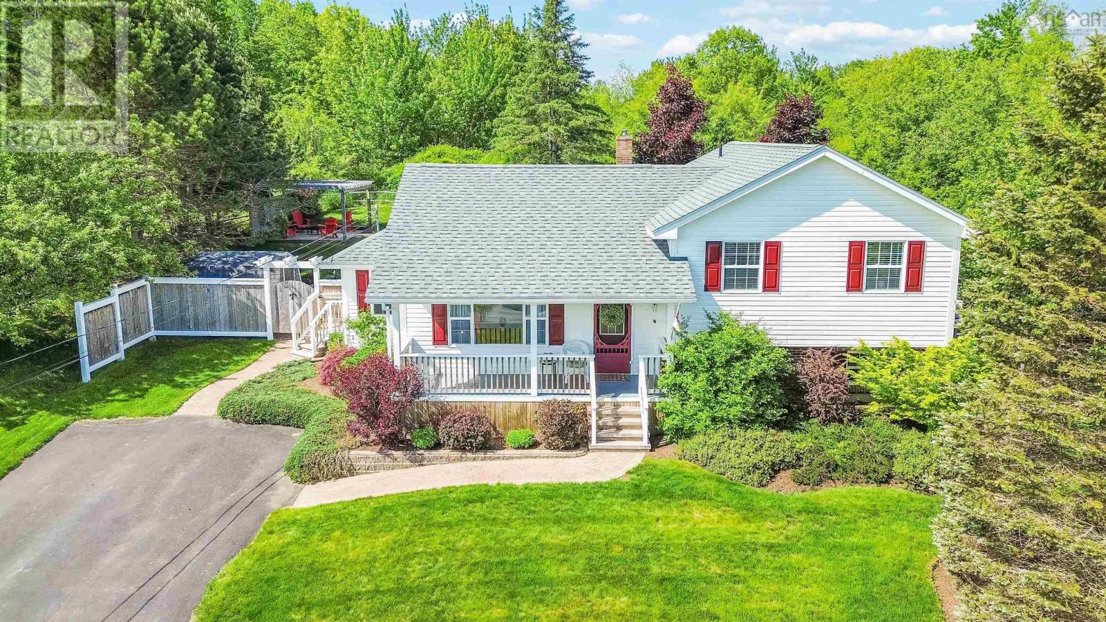 15 Cedar Avenue, Hantsport, Nova Scotia B0P1P0 REALTOR.ca