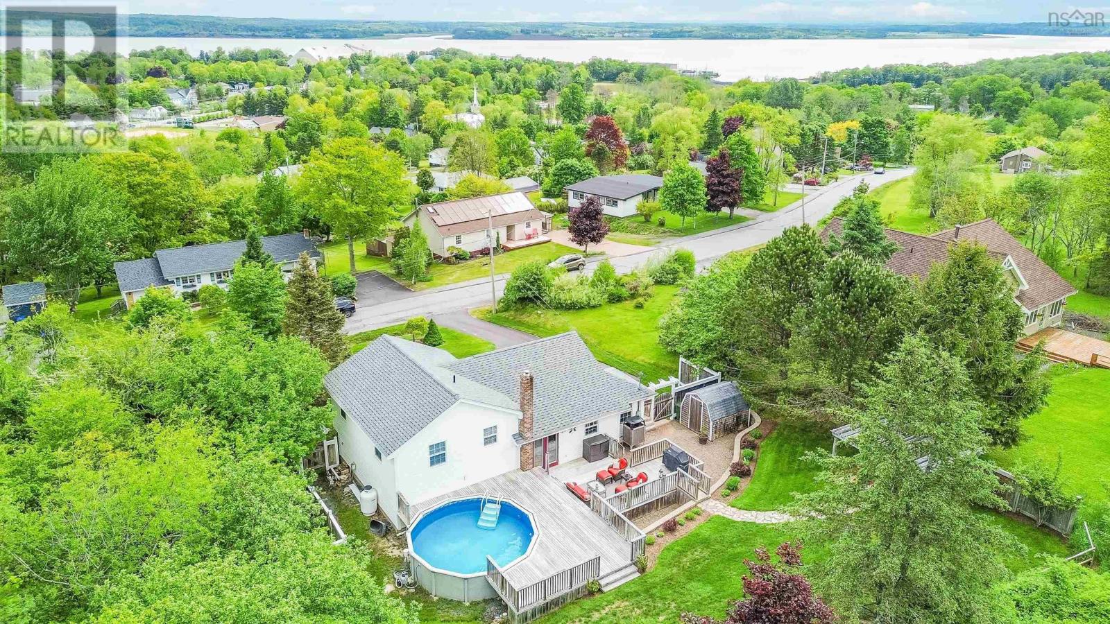 15 Cedar Avenue, Hantsport, Nova Scotia B0P1P0 REALTOR.ca