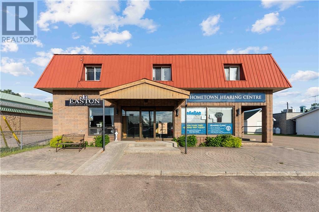 For sale 12 DUNN STREET, Barry's Bay, Ontario K0J1B0 1378481