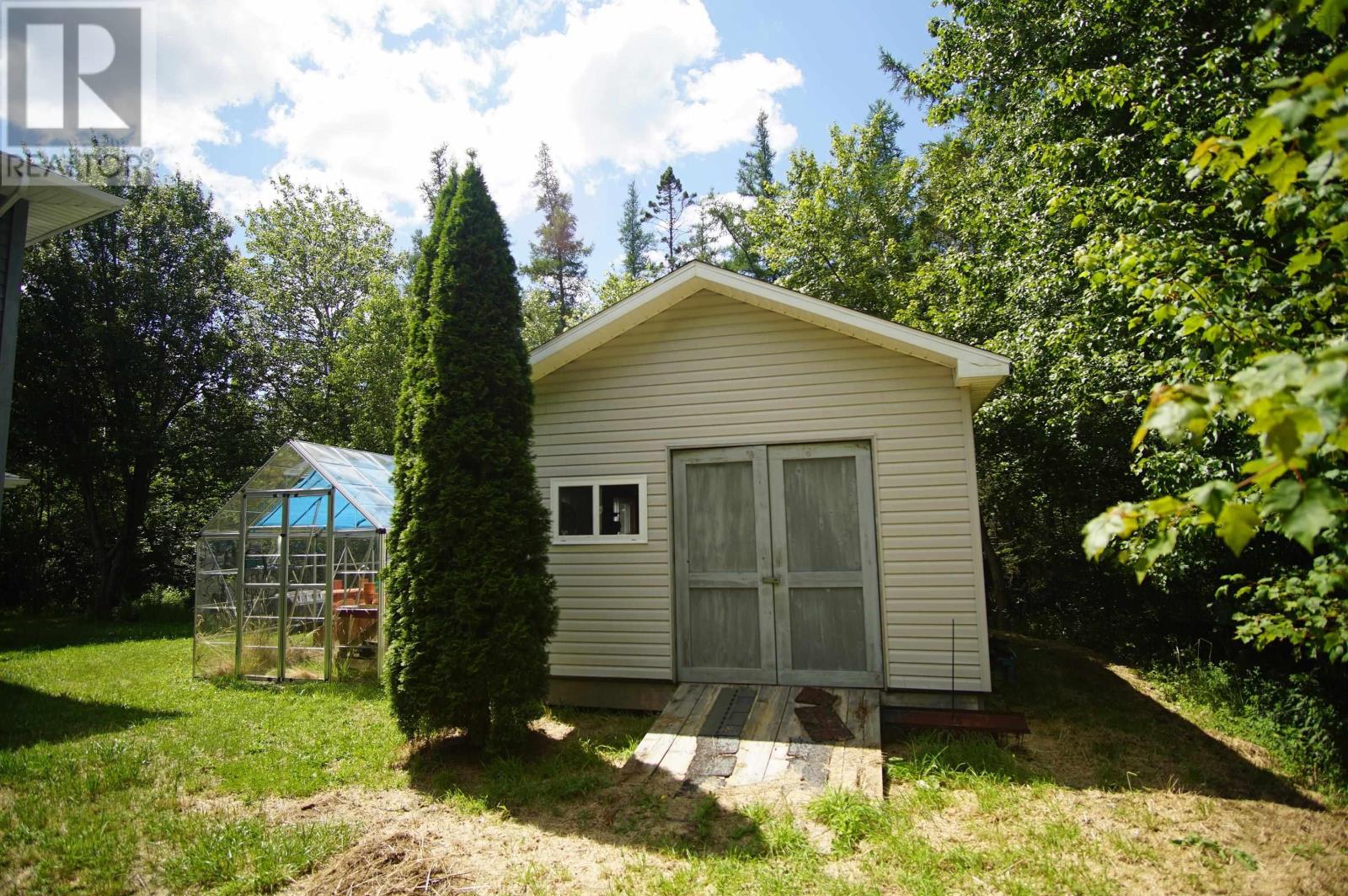 For sale 13 Lakeside Road, Beaverdam Lake, Nova Scotia B0T1W0 202316411 REALTOR.ca