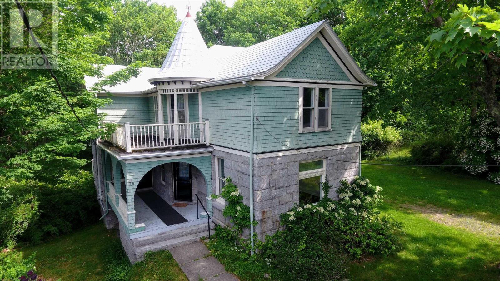 For sale 36 King Street, Shelburne, Nova Scotia B0T1W0 202405443