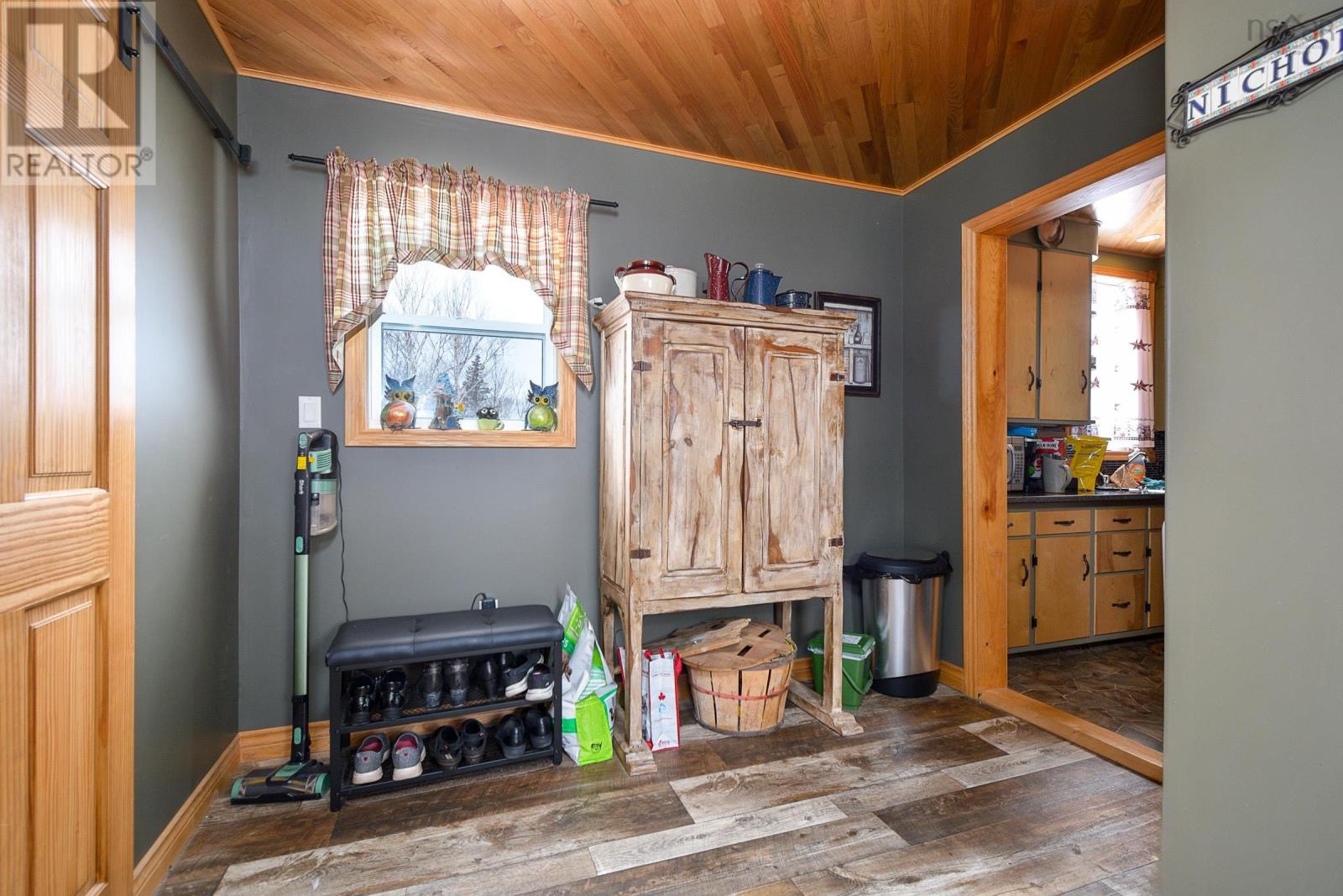 For sale 387 Rudderham Road, Point Edward, Nova Scotia B2A4V6 202406787 REALTOR.ca