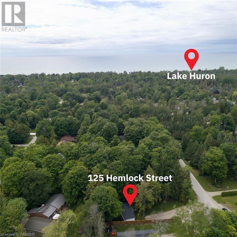 For sale 125 HEMLOCK Street, Point Clark, Ontario N0G2R0 40603058