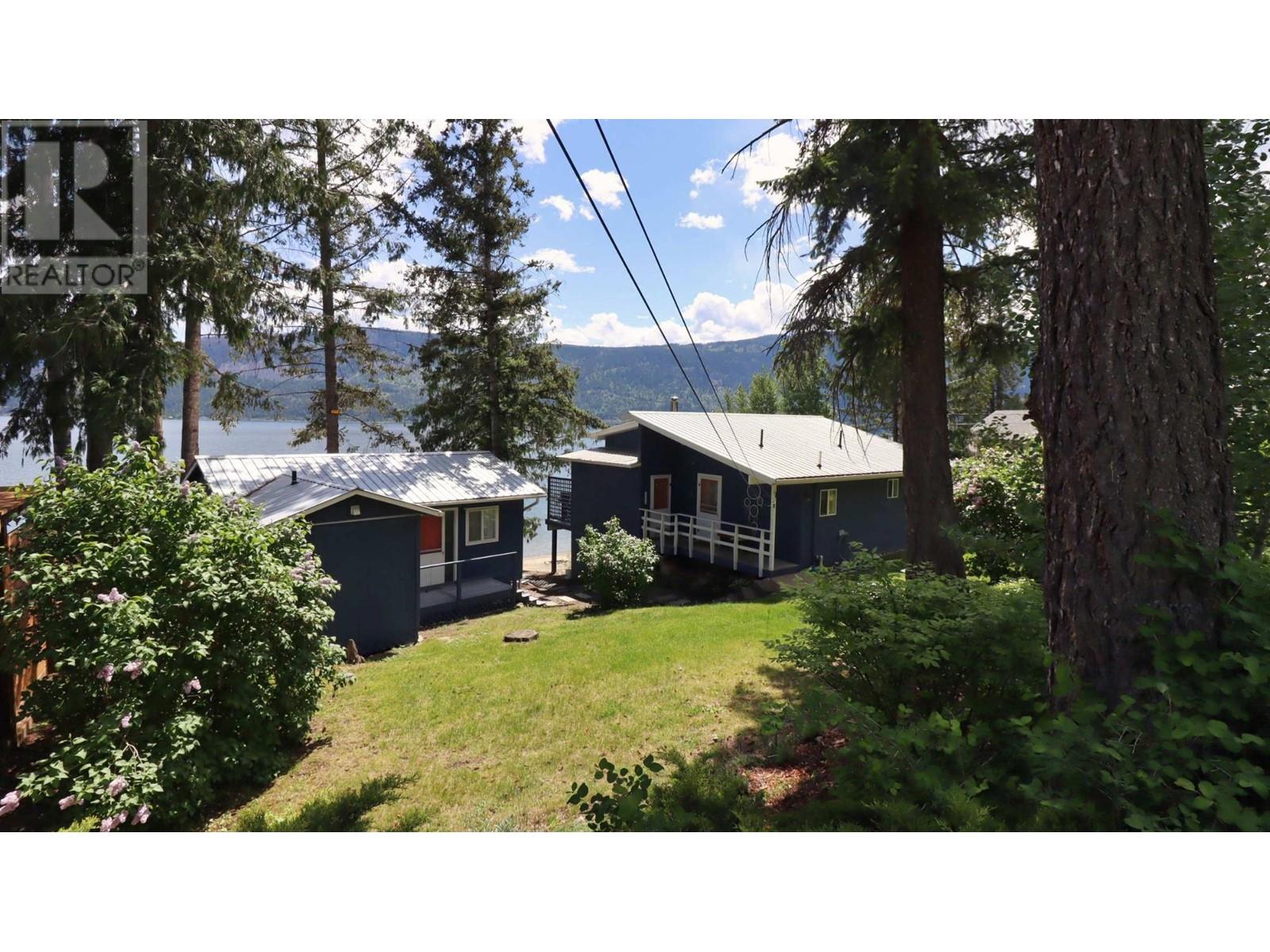 For sale 1065 LITTLE SHUSWAP LAKE ROAD, Chase, British Columbia V0E1M2