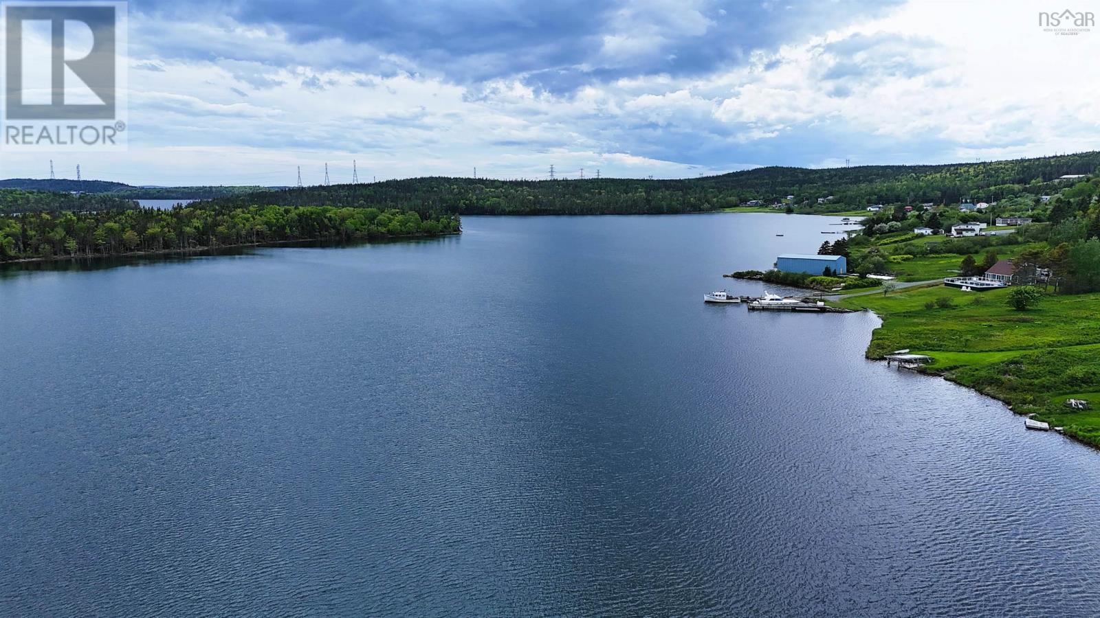 For sale 96 Landry Lane, Sampsonville, Nova Scotia B0E3B0 202400005