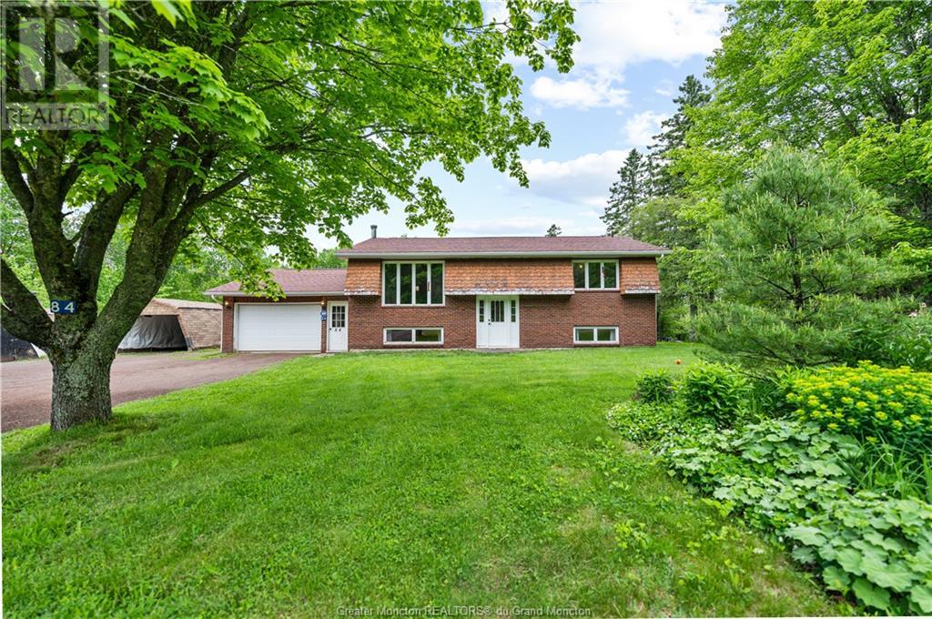 À vendre 84 Isaiah RD, Berry Mills, NouveauBrunswick E1G2Y4