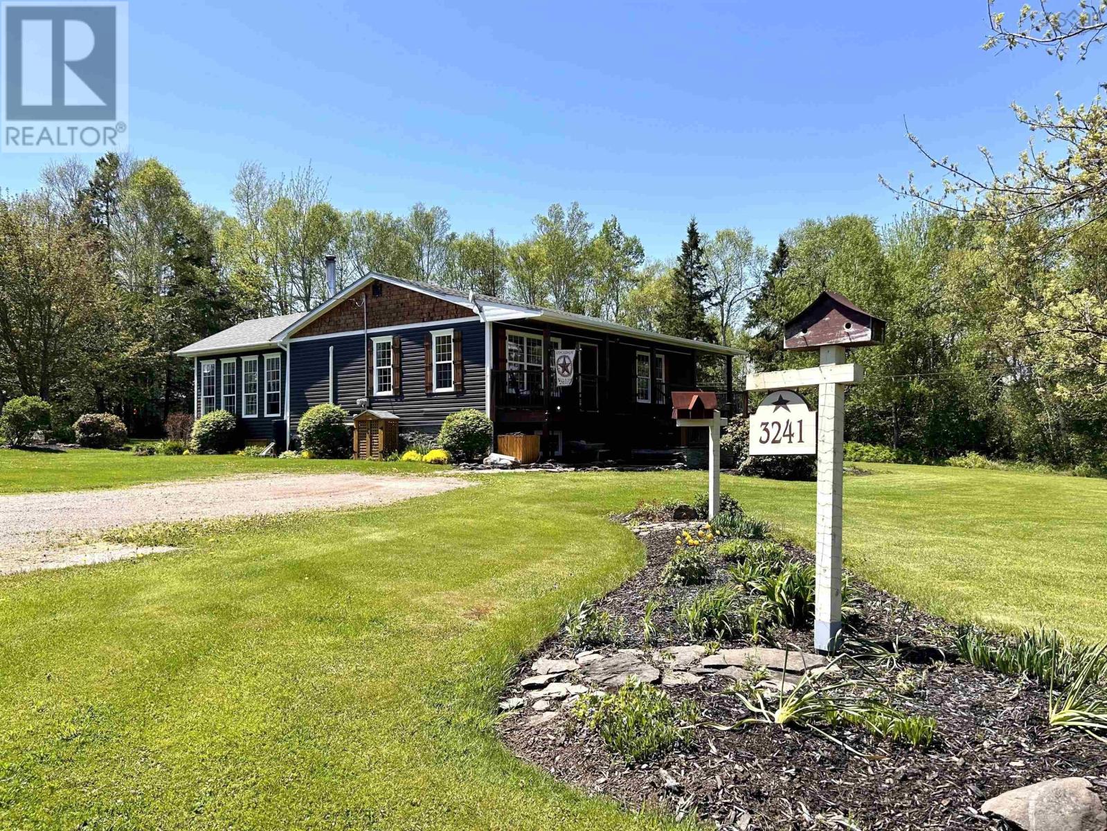 For sale 3241 366 Highway, Tidnish Bridge, Nova Scotia B4H3X9