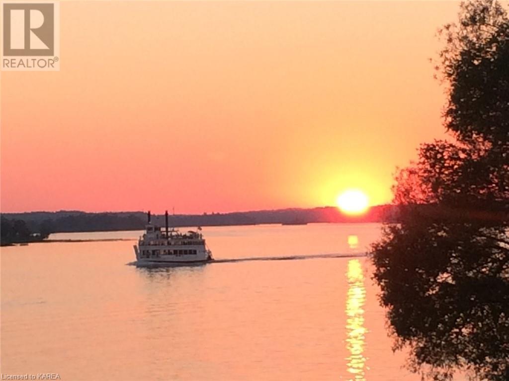 For sale 333 HOWE ISLAND FERRY Road, Gananoque, Ontario K7G2V5