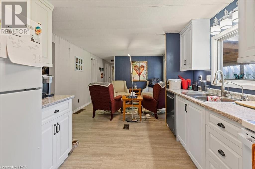 For sale 101 KING Street N, Harriston, Ontario N0G1Z0 40601290