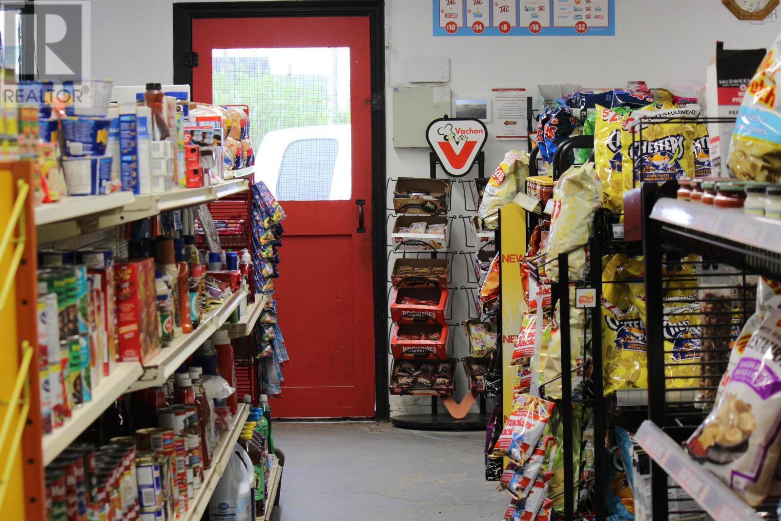 For sale 132 Main Street, Canso, Nova Scotia B0H1H0 202312186