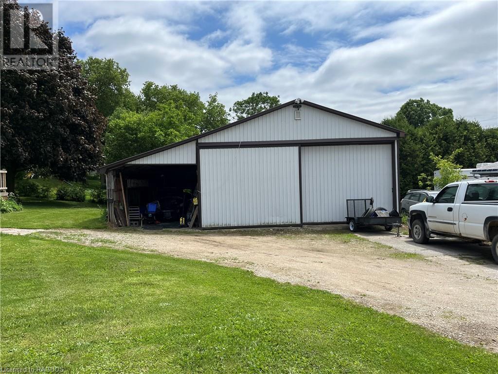 For sale 352 JOHN Street, Neustadt, Ontario N0G2M0 40603837 REALTOR.ca