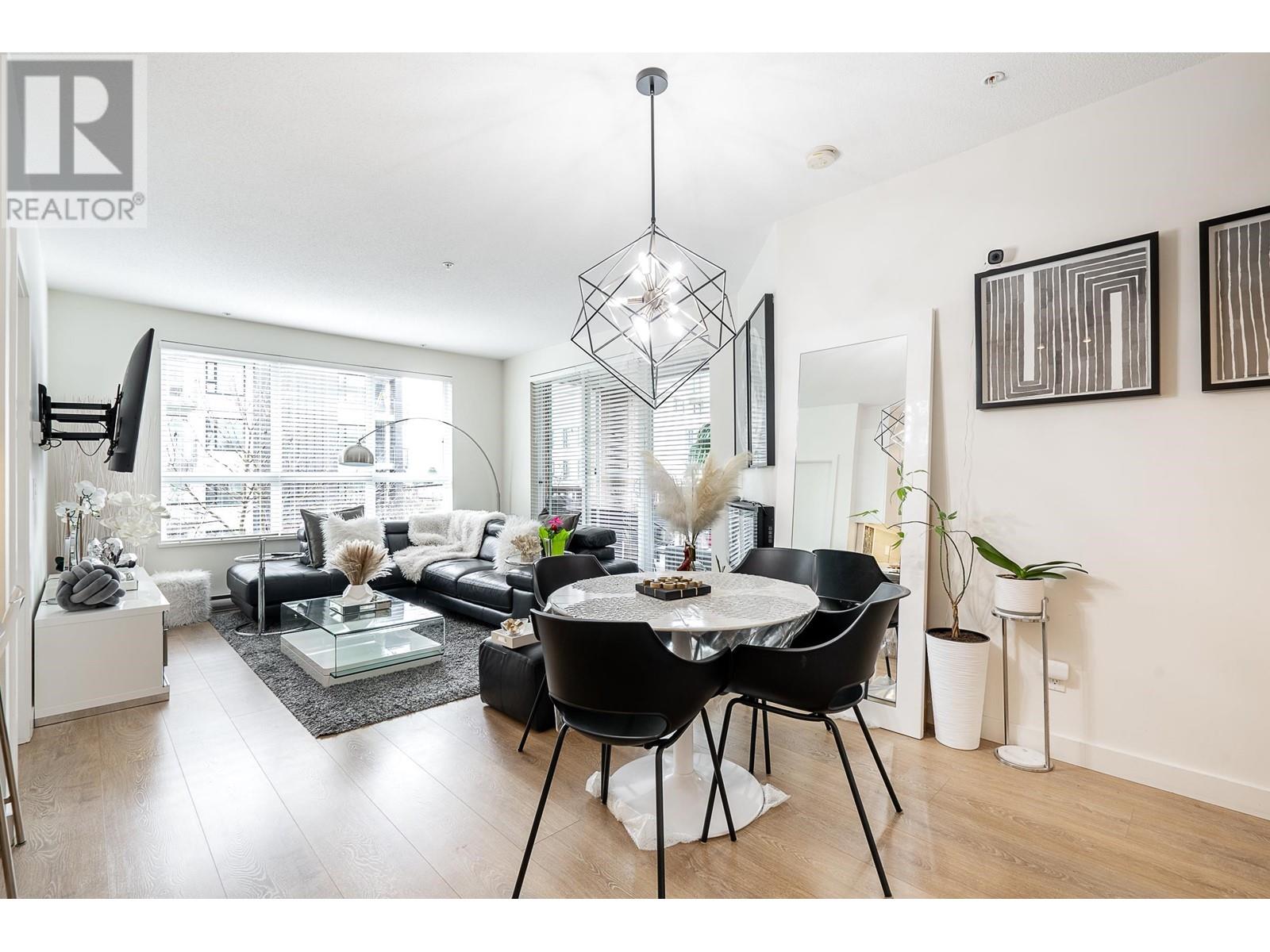 For sale 206 611 REGAN AVENUE, Coquitlam, British Columbia V3J3A3