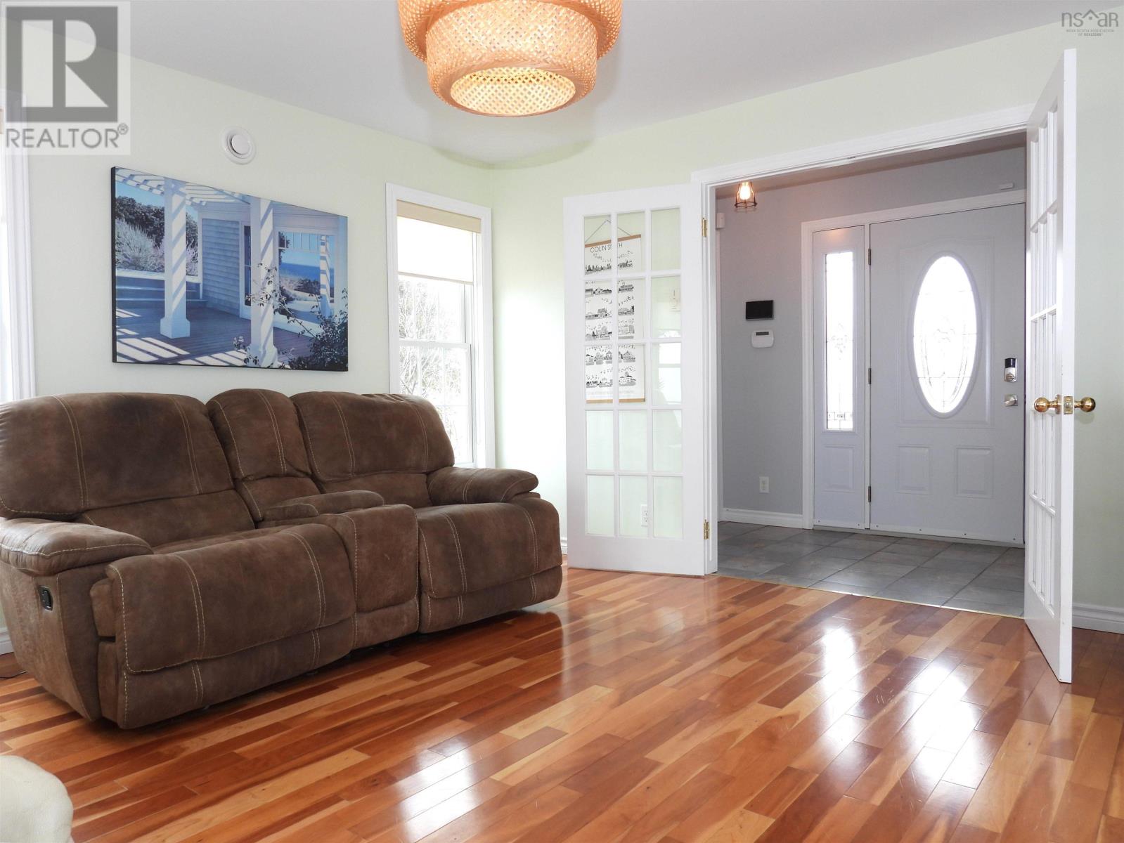 For sale 11 Beach Road, Tidnish Bridge, Nova Scotia B4H3X9 202405773