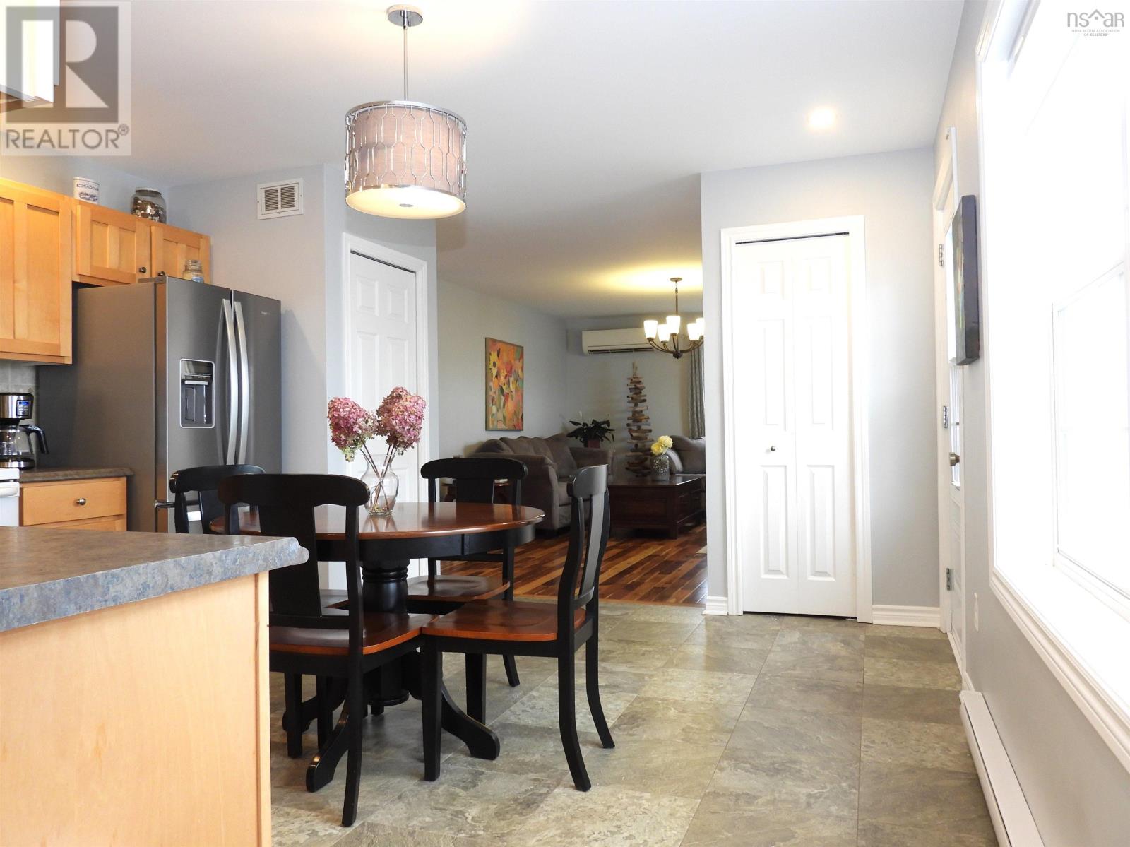 For sale 11 Beach Road, Tidnish Bridge, Nova Scotia B4H3X9 202405773