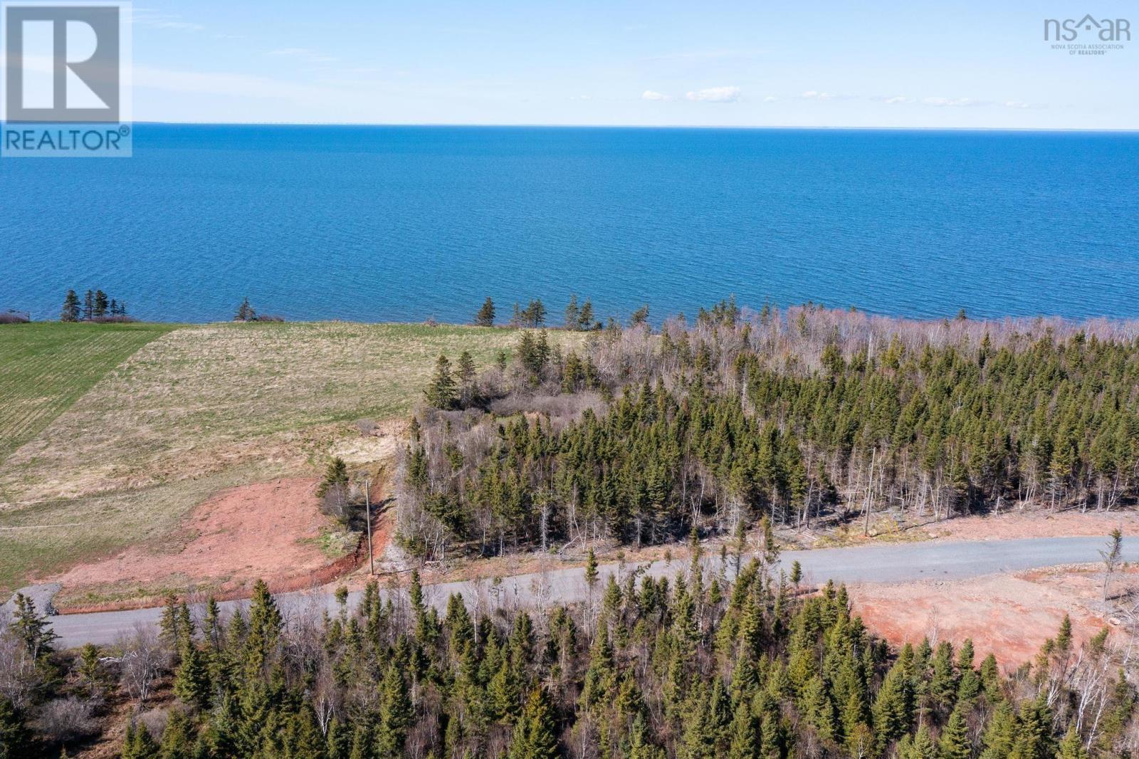 For sale 10 Pugwash Point Road, Pugwash, Nova Scotia B0K1L0