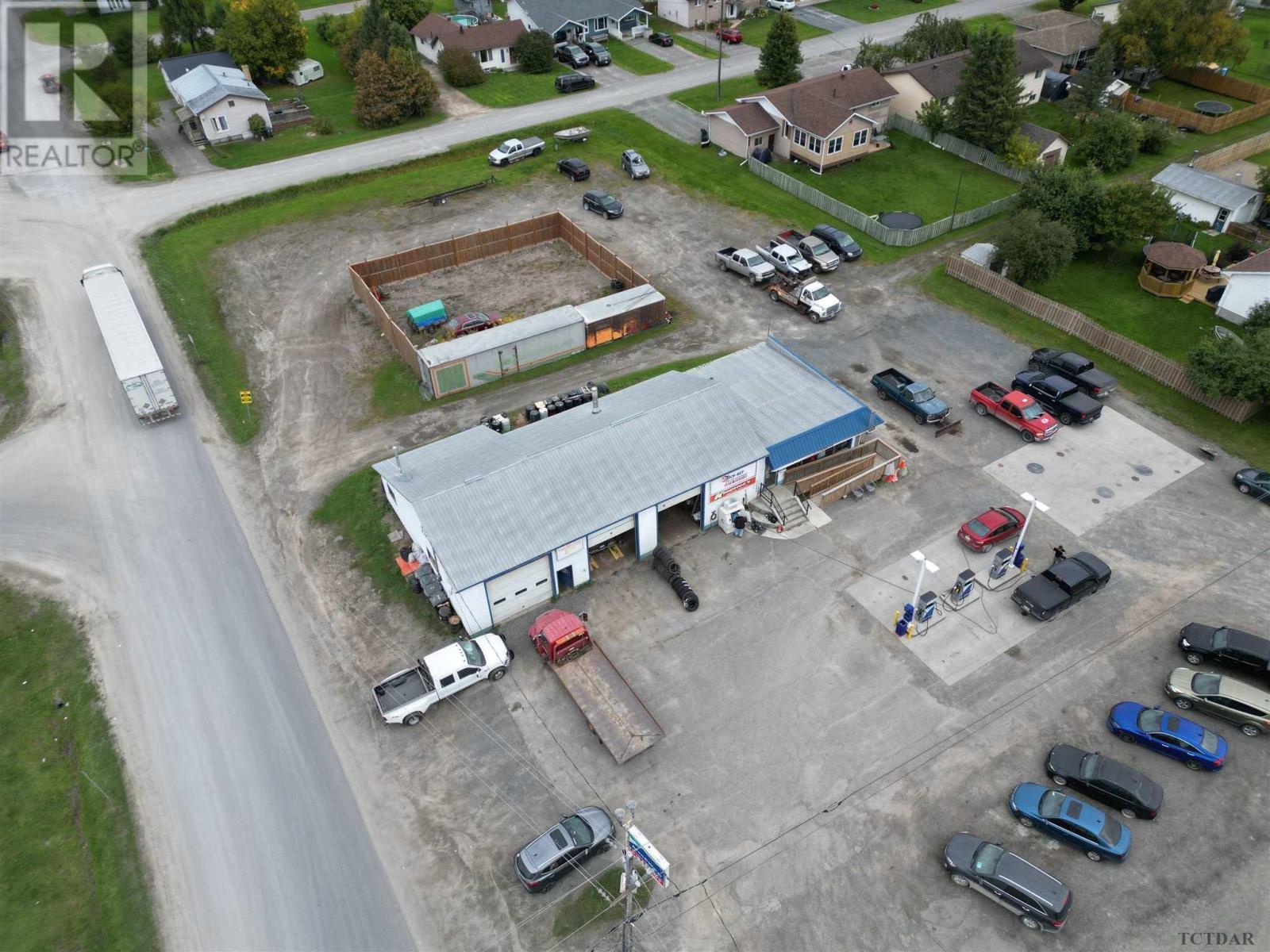 For sale 135 Fourth AVE, Englehart, Ontario P0J1H0 TM241332 REALTOR.ca