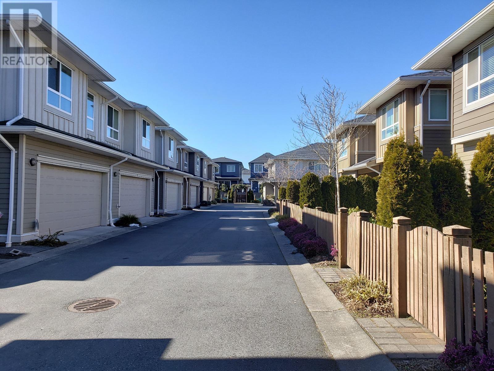 For sale 14 5580 MONCTON STREET, Richmond, British Columbia V7E3B4