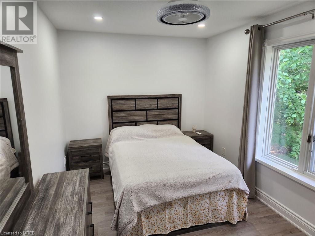 For sale 428 BEAUMONT Drive, Bracebridge, Ontario P1L1X2 40605268