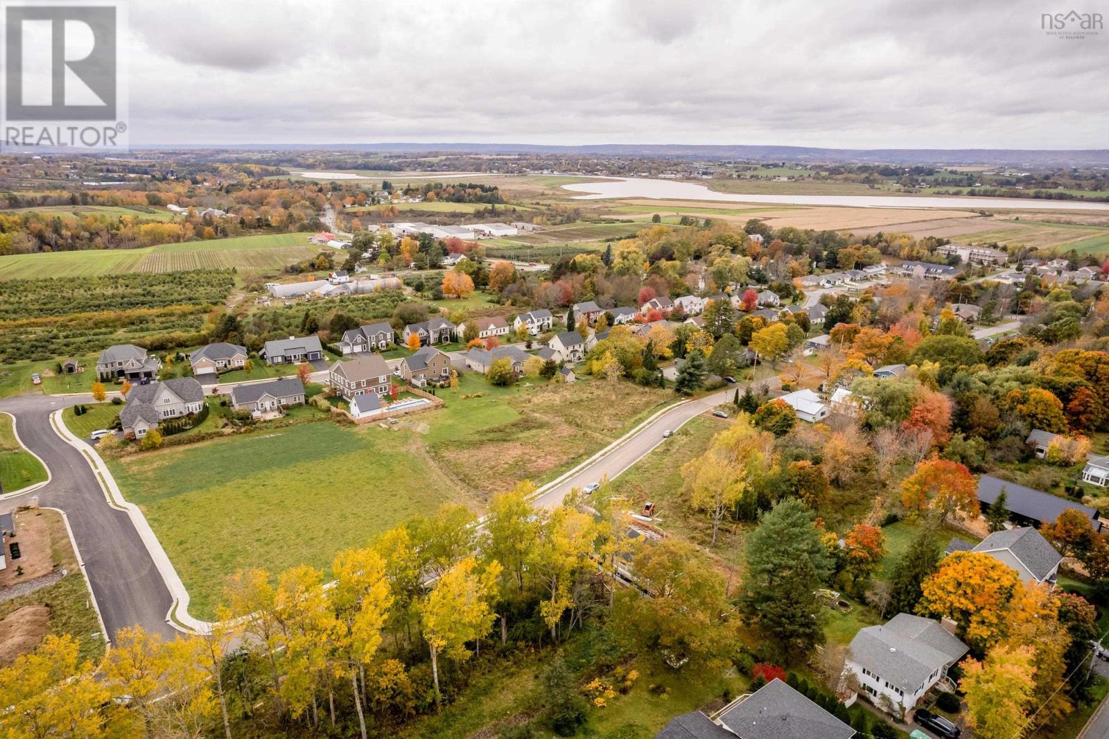 For sale Lot 60 Hillcrest Avenue, Wolfville, Nova Scotia B4P1T5